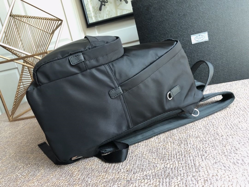 Pra*a backpacks